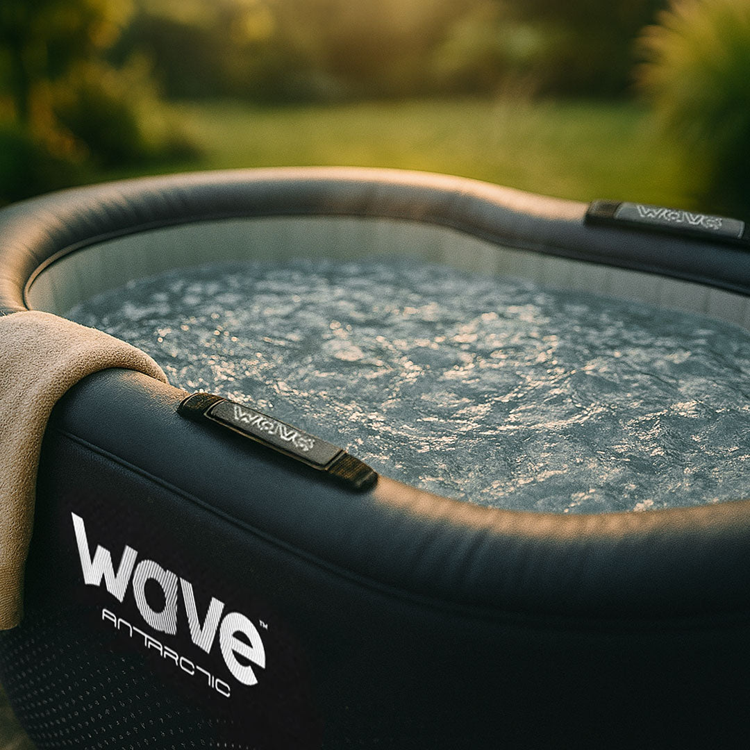 Antarctic | Drop Stitch Ice Bath | Black