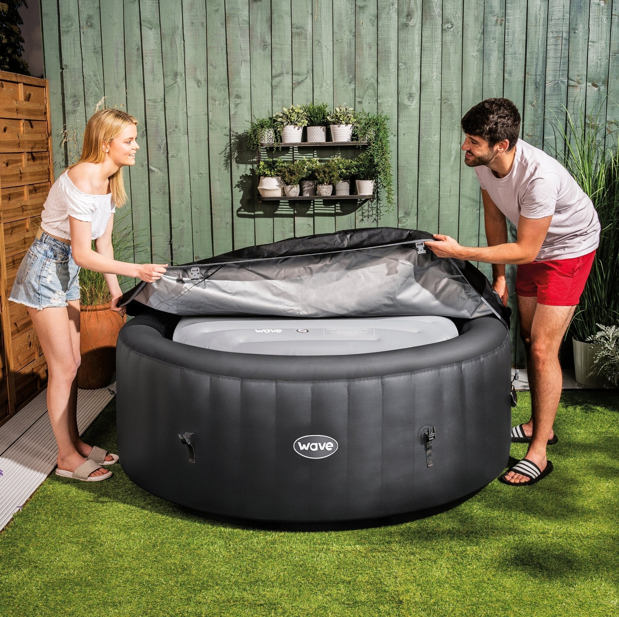 Thermal Efficient Inflatable Cover | Round | White Covers Wave Spas